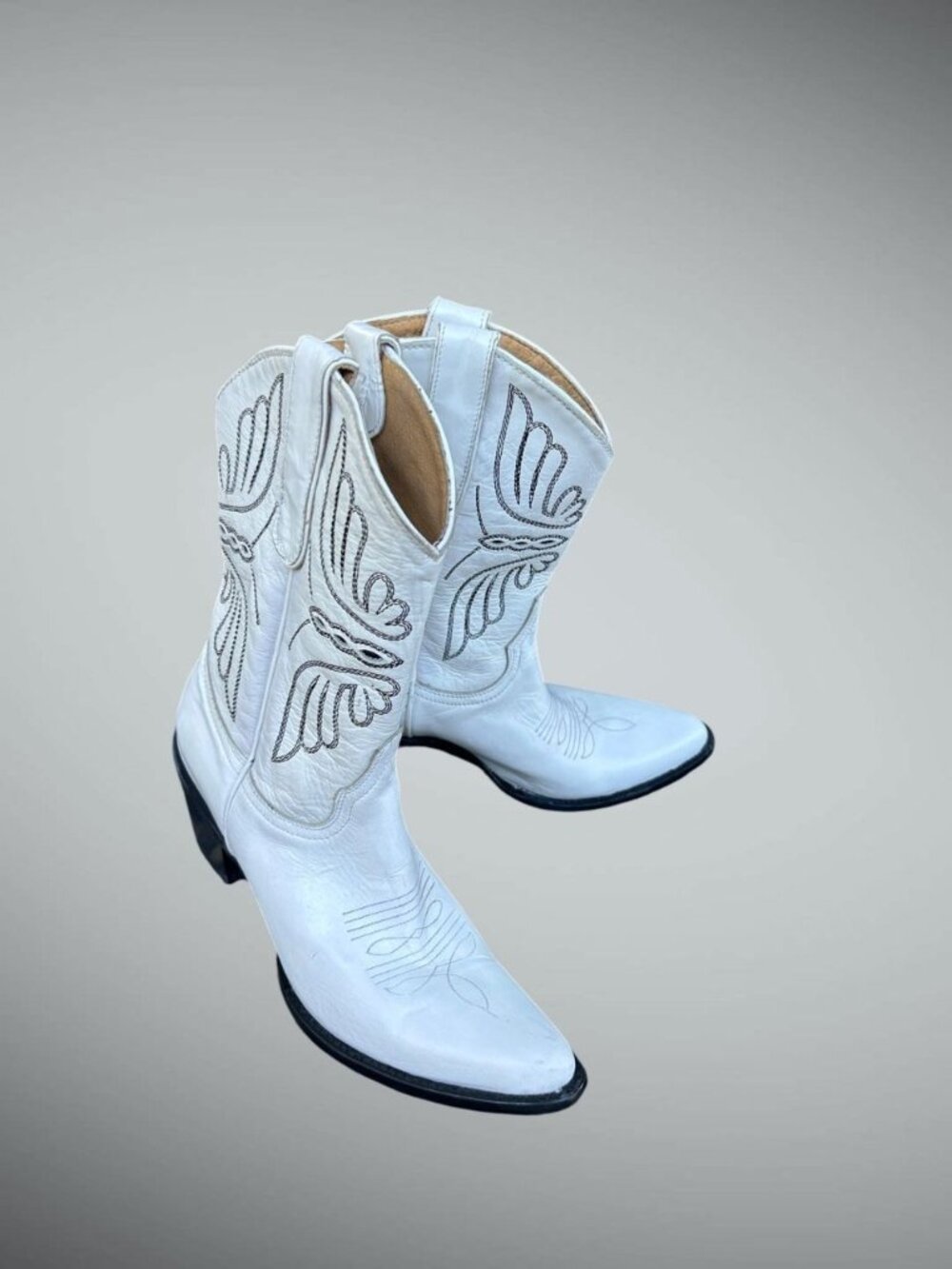 Idyllwind Women's Ace Western Boots White Black Stitching Size 9